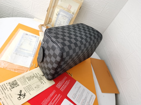 ルイヴィトンバッグ内部構造